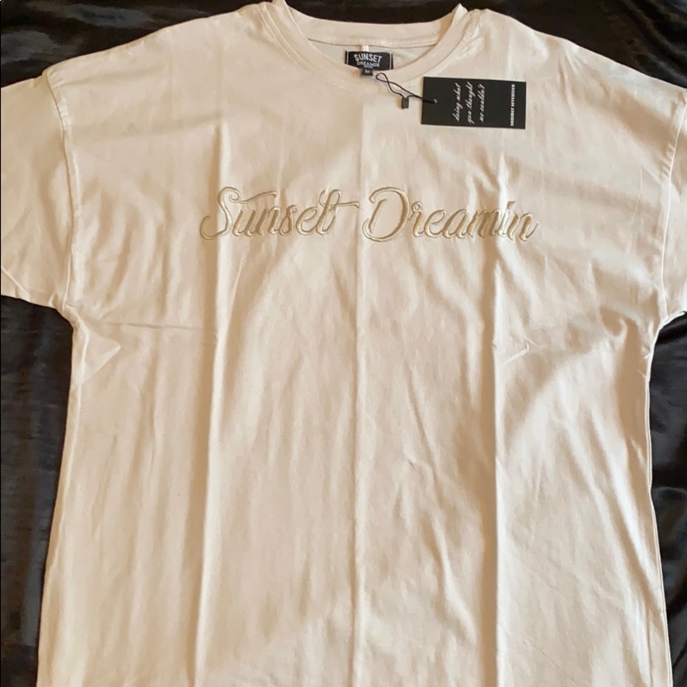 t shirt: Sunset Dreamin